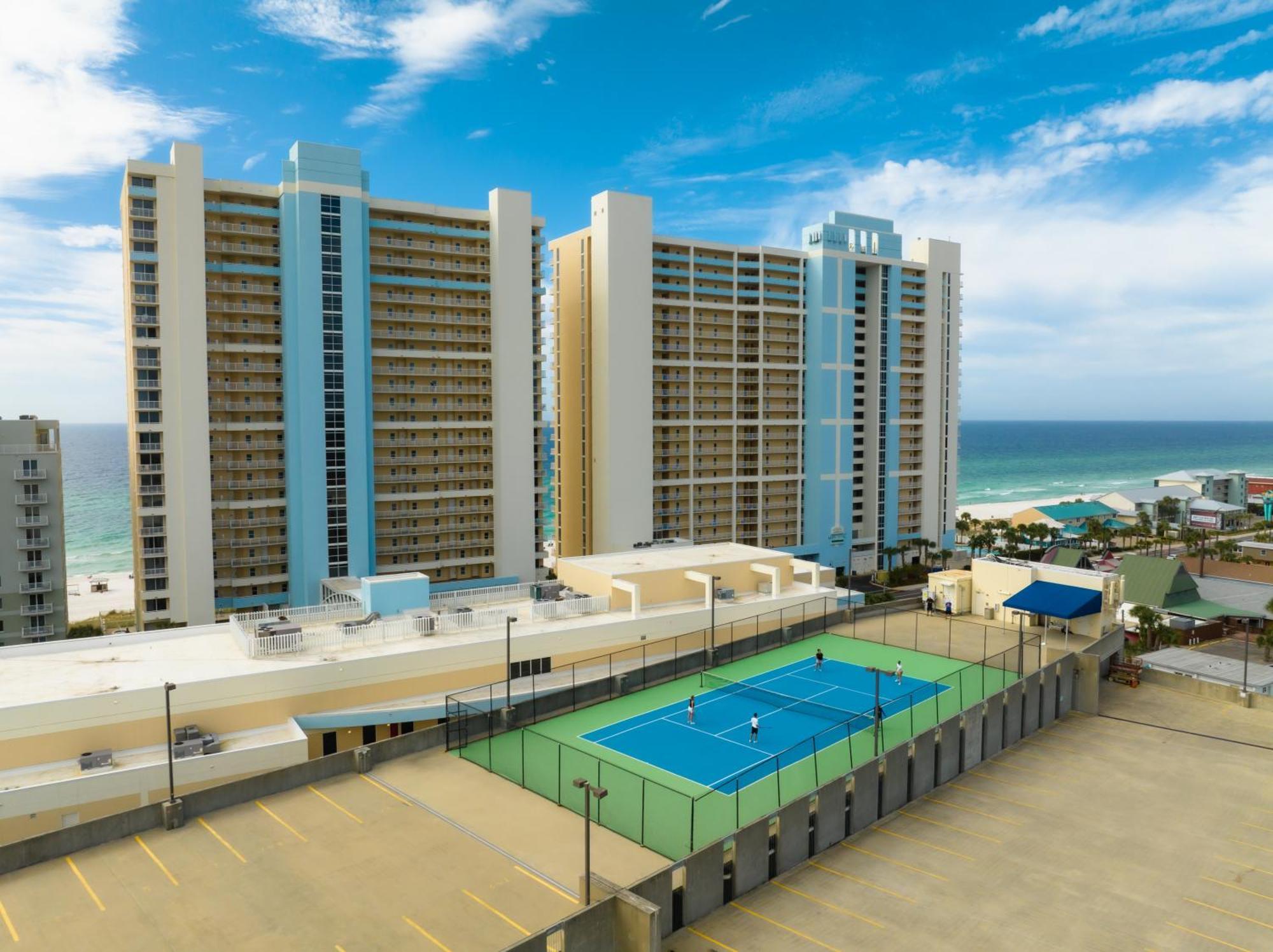 Official Majestic Beach Resort - Over 60 Units - All Ocean Front, Panama City Beach, Fl Exterior photo