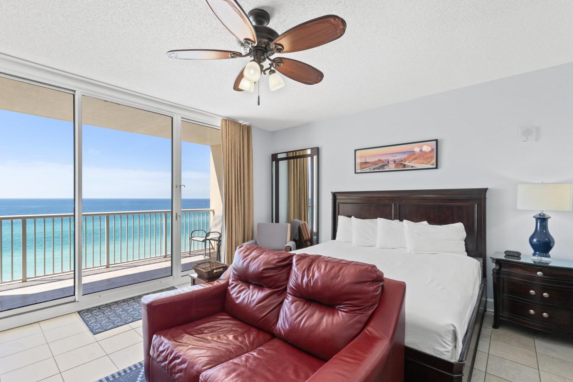 Official Majestic Beach Resort - Over 60 Units - All Ocean Front, Panama City Beach, Fl Room photo