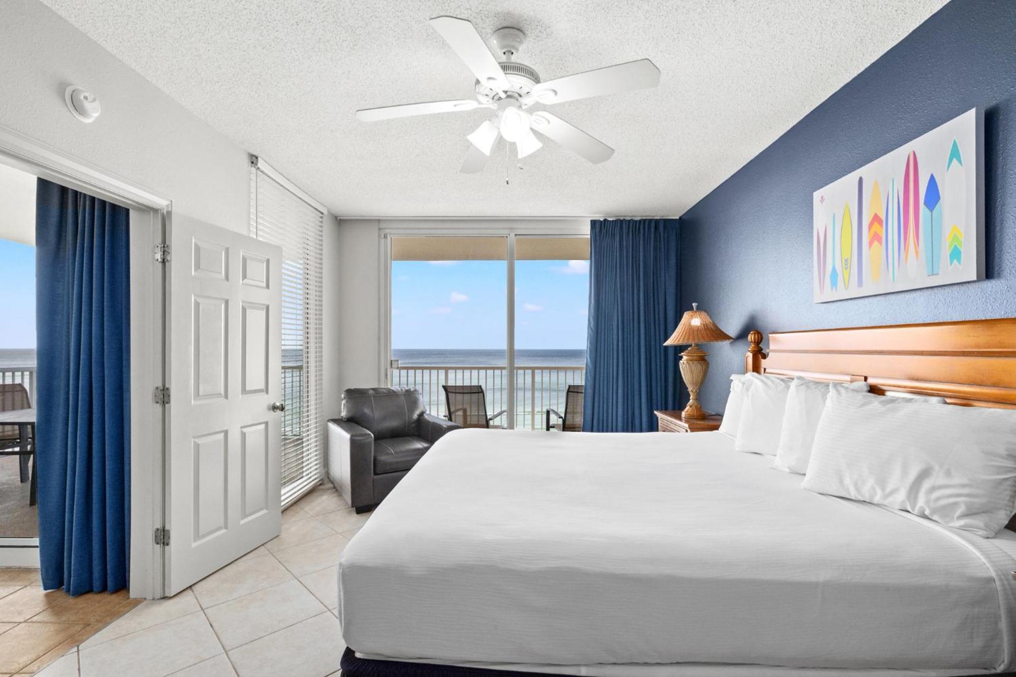 Official Majestic Beach Resort - Over 60 Units - All Ocean Front, Panama City Beach, Fl Room photo